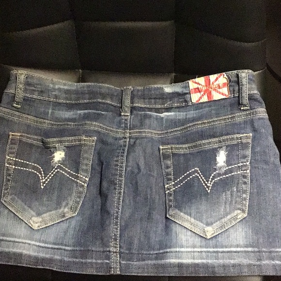 Denim mini skirt - Picture 2 of 2